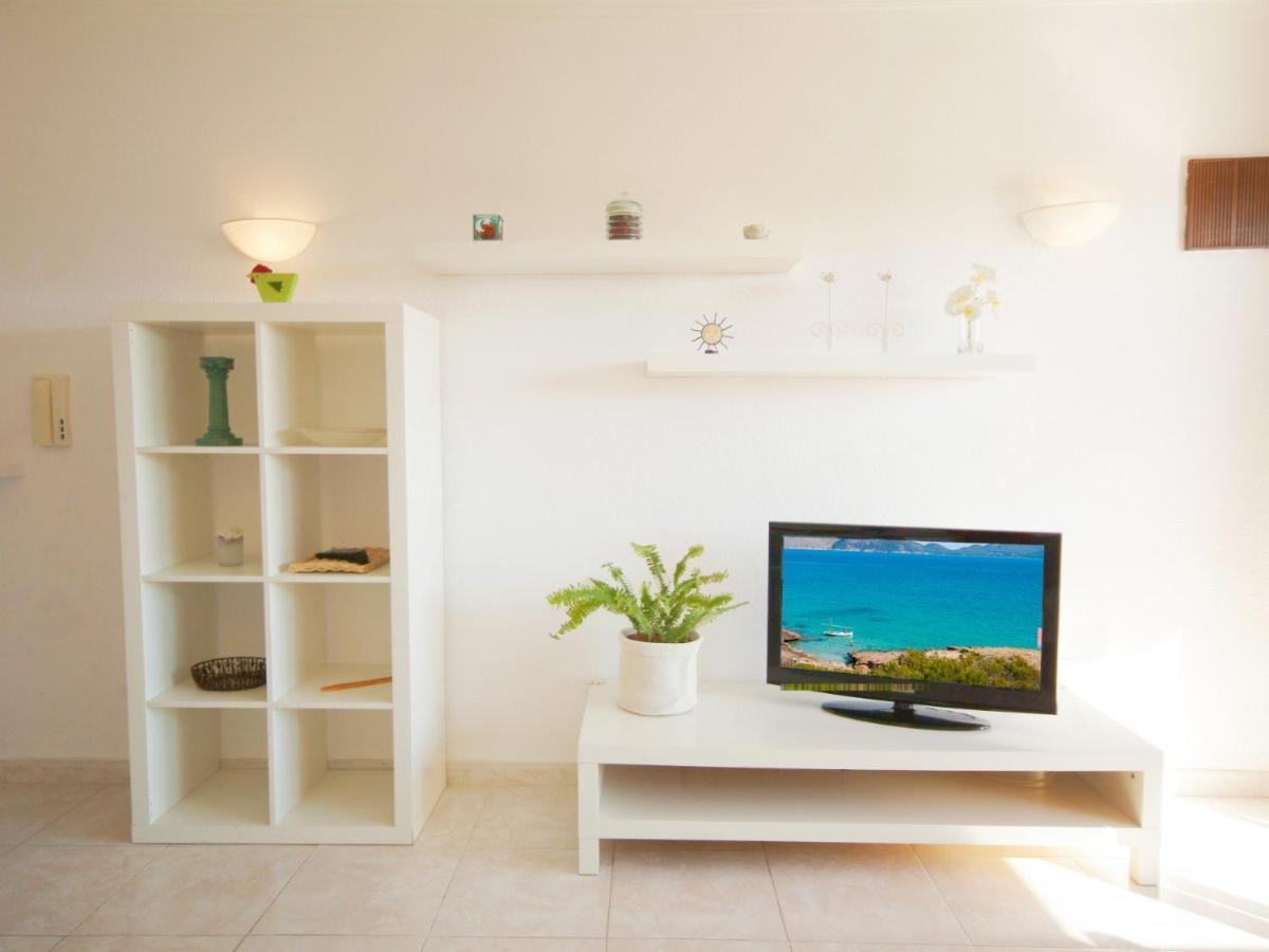 Apartamento Arcoiris, Con Piscina Y Junto A Playa De Alcudia エクステリア 写真
